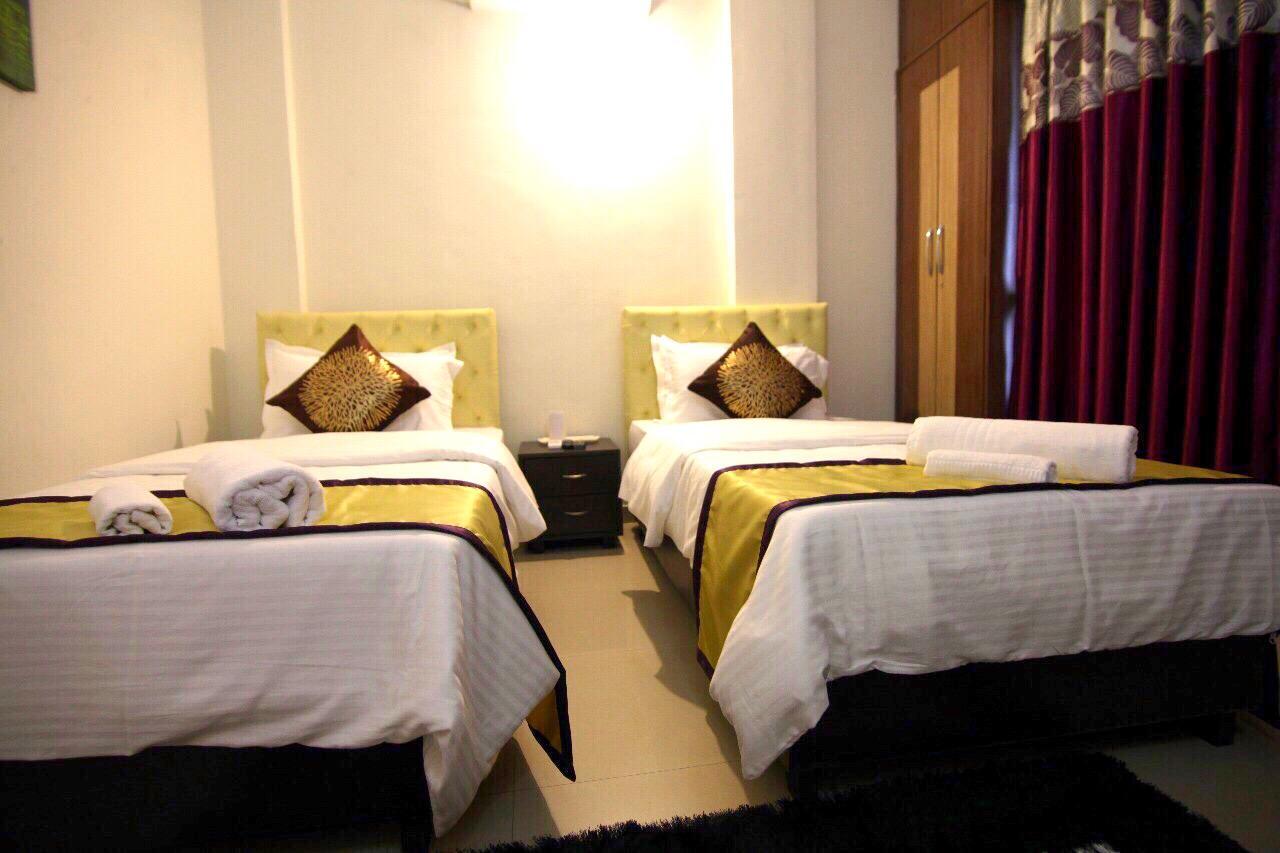 Veridical Hospitality, Baner - Pune Bed & Breakfast Eksteriør bilde
