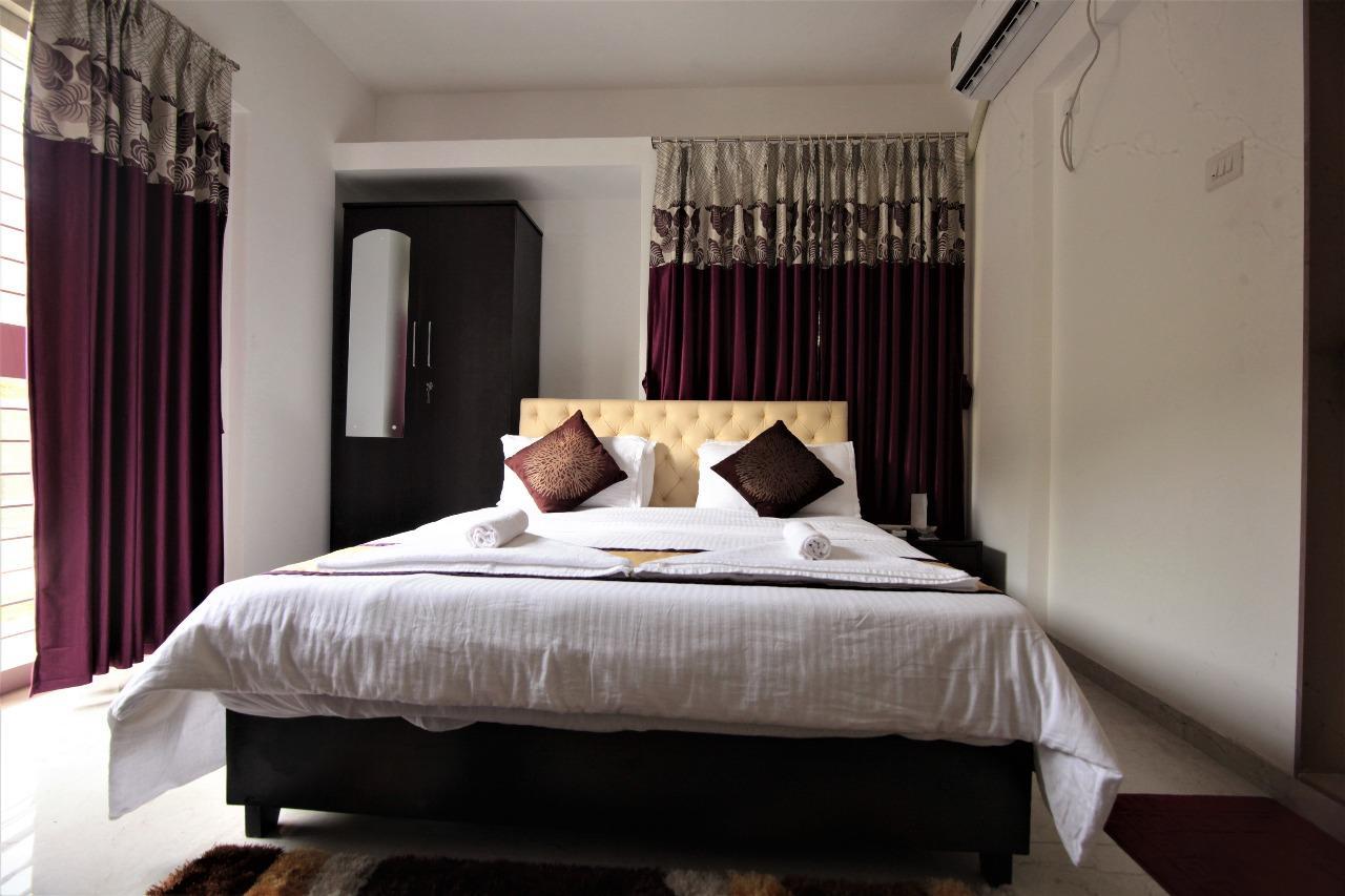 Veridical Hospitality, Baner - Pune Bed & Breakfast Eksteriør bilde