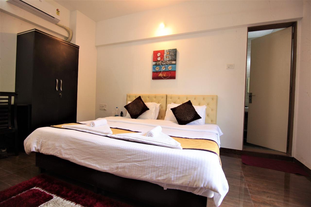 Veridical Hospitality, Baner - Pune Bed & Breakfast Eksteriør bilde