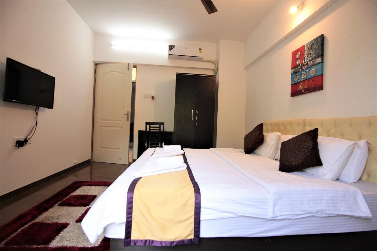 Veridical Hospitality, Baner - Pune Bed & Breakfast Eksteriør bilde